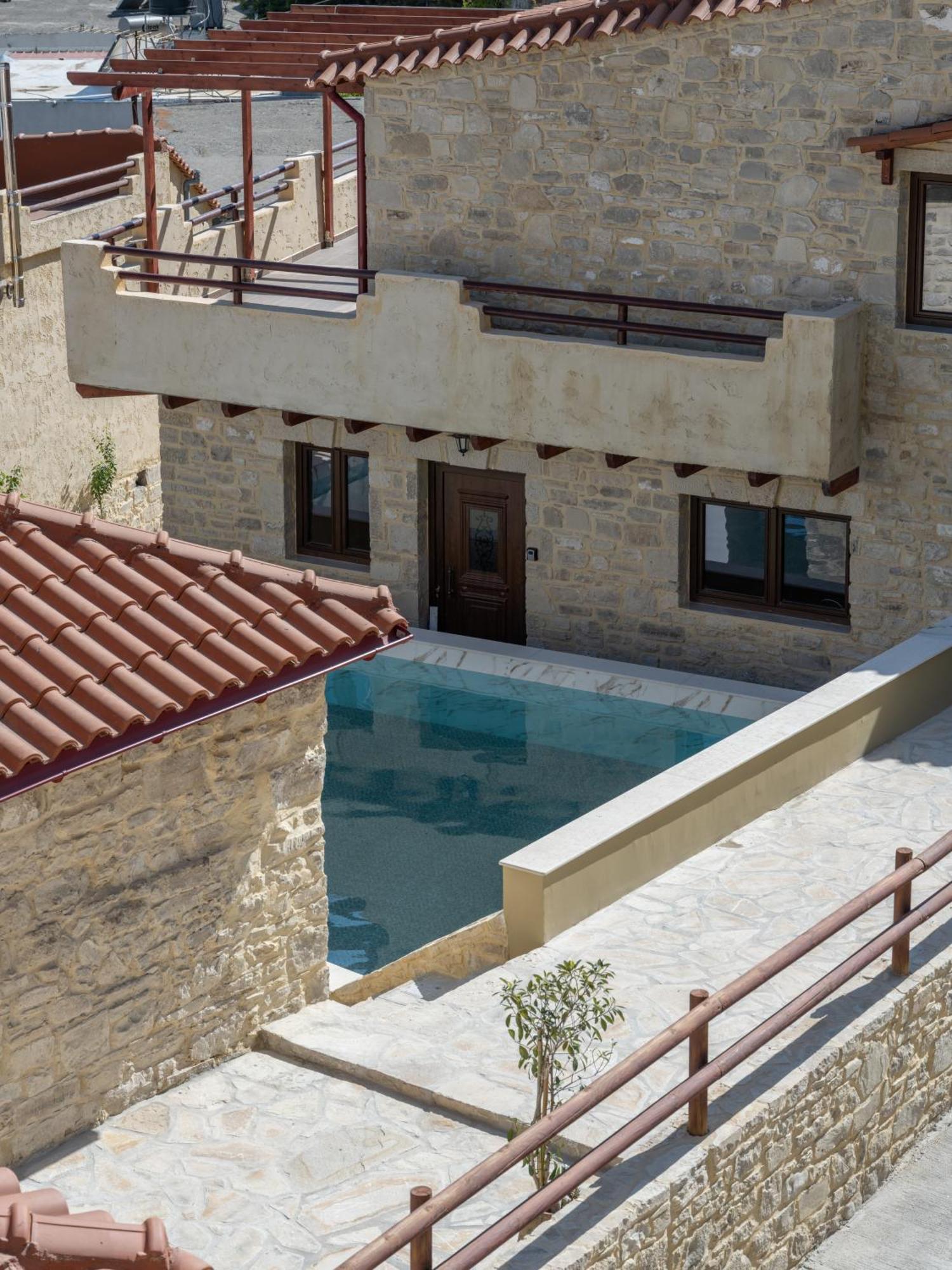 Draganigo Luxury Stone Houses 40 Min From Matala Ano Moulia Exterior photo